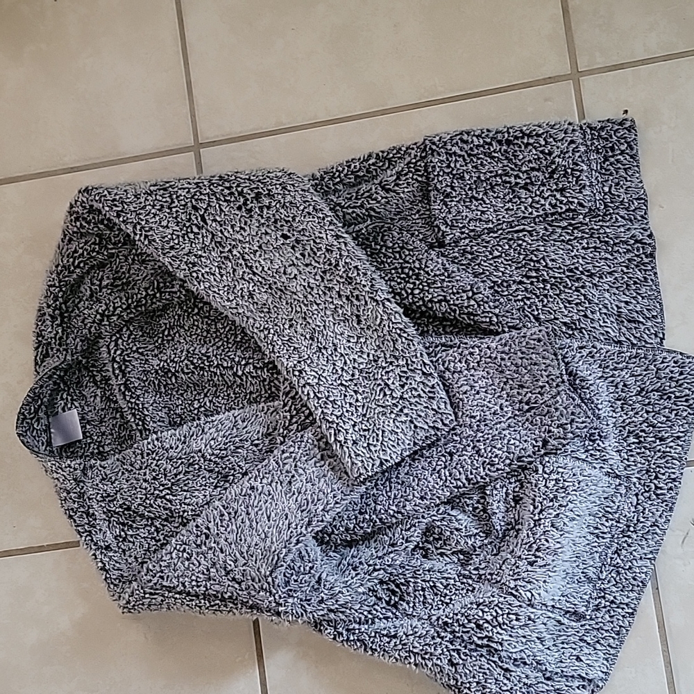 Grey sweater
